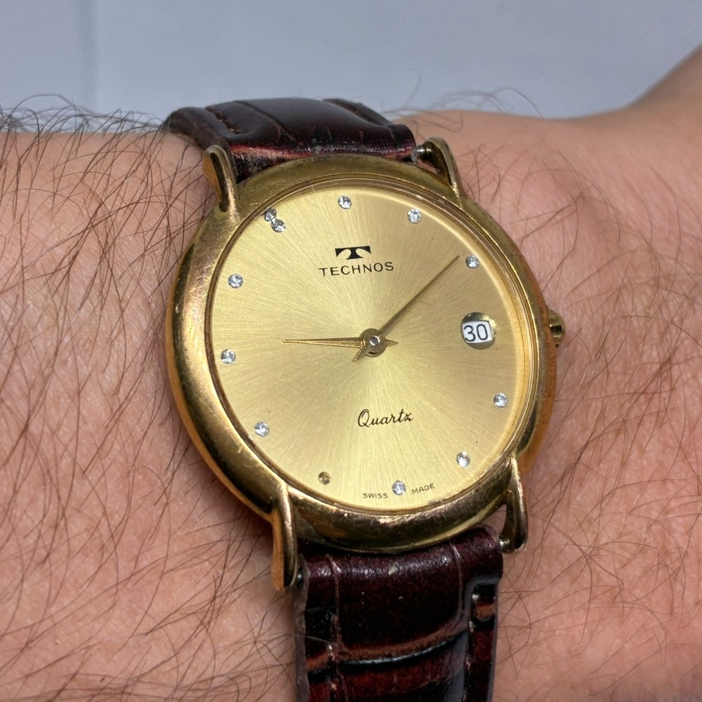 Vintage Technos Diamond Dial Swiss Quartz Watch Slim Gold Tone Dress - Men's 31m